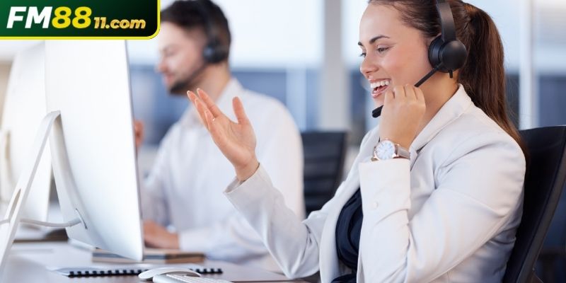 Liên Hệ 2 Liên hệ qua mạng xã hội